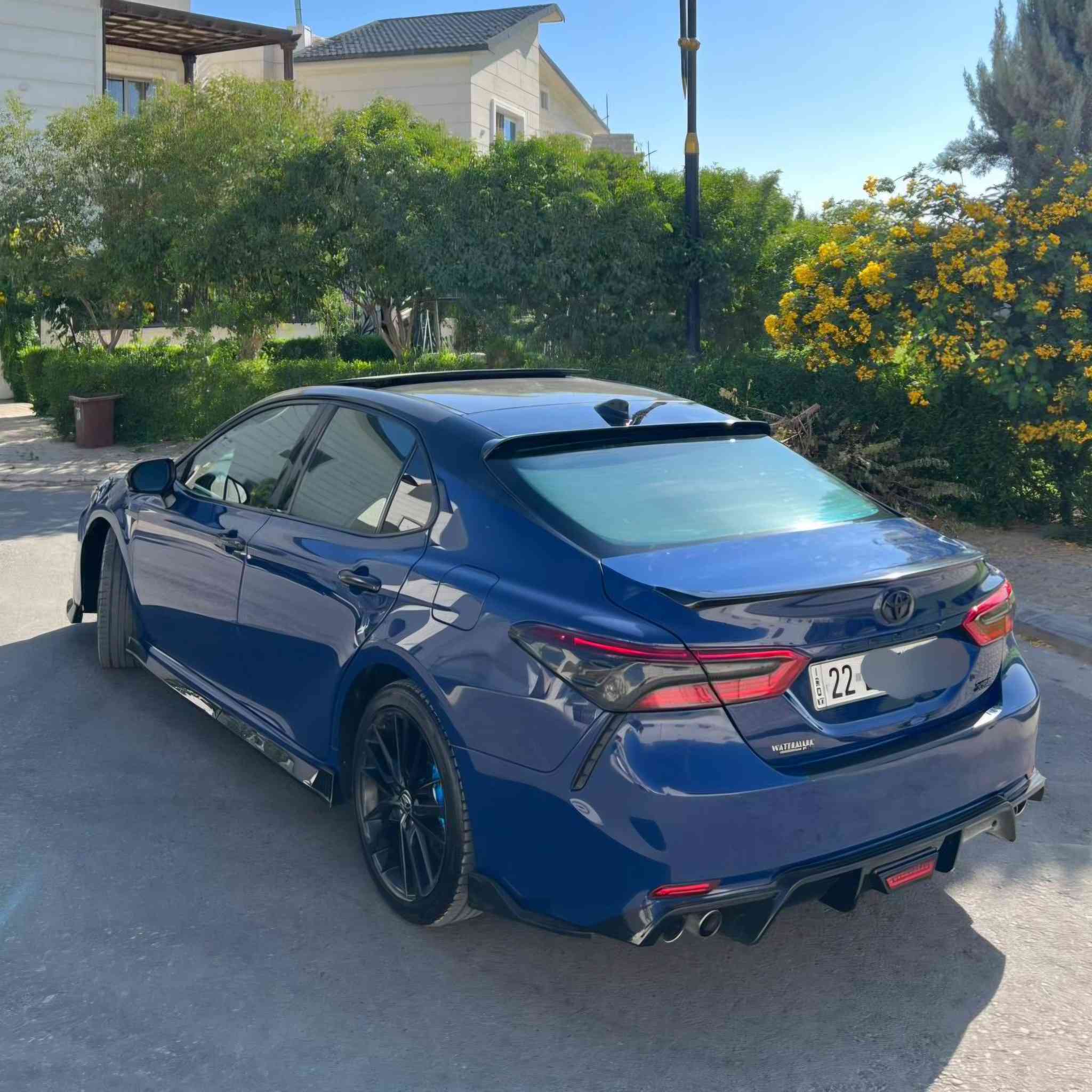 تويوتا كامري XSE: 2023
المحرك: 4 سلندر 2500
الممشى: 29,800 مايل
المواصفات:
بصمة أبواب
بصمة تشغيل
إشارات بالمرايا
إضاءة خلفية LED
LED نهاري
لايت عالي أوتو
جنوط قياس 19
كاميرا خلفية
رادار أمامي تحديد مسار
رادار أمامي وخلفي تحذير اصطدام
رادار جانبي نقاط عمياء
إضاءة ترحيب بالداشبورد
بانوراما فتحتين (Panoramic Roof)
شفتات ستيرن
هاند بريك إلكتروني
ثلاث وضعيات قيادة (Eco / Normal / Sport)
Auto Hold
شاشة كبيرة
تحكم بالستيرن
كروز كنترول + قيادة ذاتية
شحن لاسلكي
مقاعد جلد
مقاعد السائق والراكب كهرباء مع تدفئة
تدفئة ستيرن
إنارة داخلية Ambient Light
الإضافات:
لحية أمامية
حاجب لايت
دوسات
ديفيوزر
سقف أسود
زوائد كاربون فايبر داخلية
بچم أمامي وخلفي كبس
الهزة، السنوية، والرقم كلها جديدة
حالة السيارة:
السيارة بحالة الوكالة وما شاء الله مميزة
الضرر:
حادث جانبي جهة الراكب، صبغ جام لغ والباب وجزء من الباب الخلفي

الموقع: أربيل
للتواصل (واتساب أو اتصال):
***********
***********
