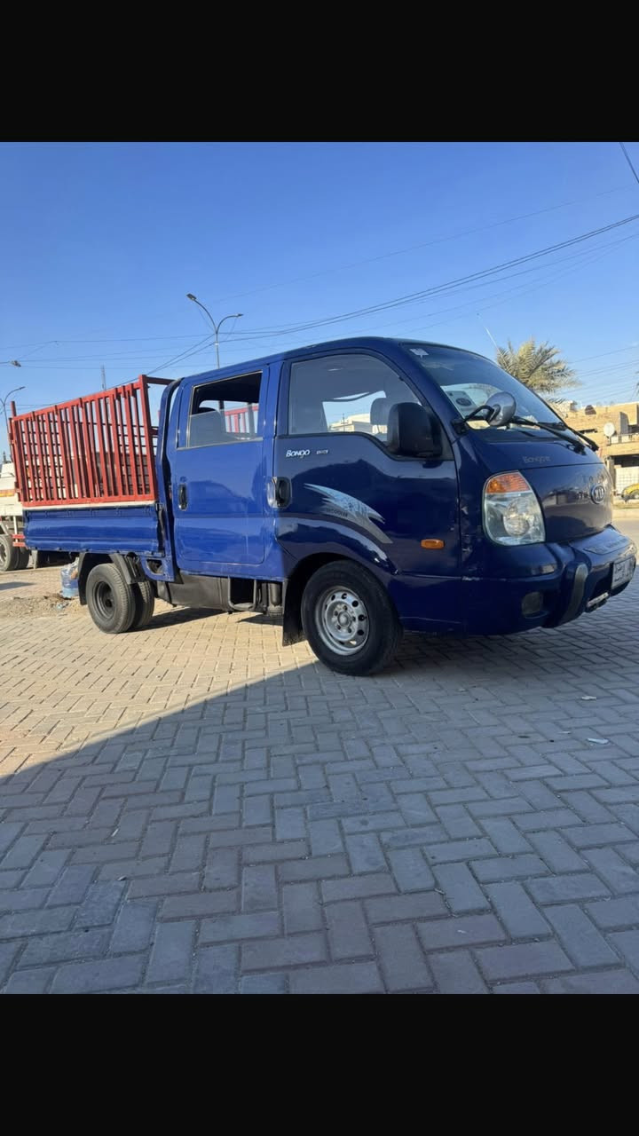 موديل ٢٠٠٧ رقم واسط تحويل مباشرمكينه ٣٠٠٠ مفتوح مكفوله من الضربه والصبغ غير بس بالباب قليل عنوان بغداد لاستفسار ***********
