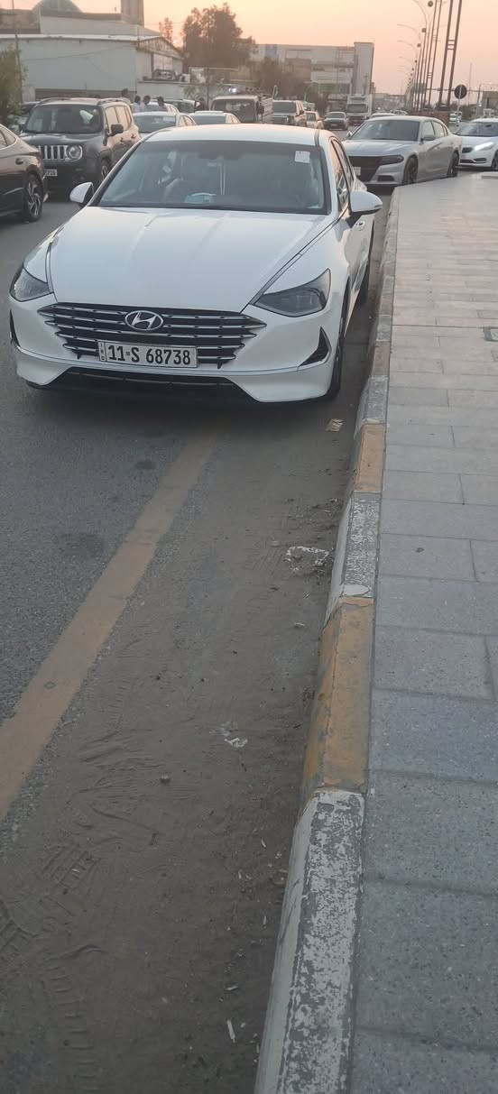 السلام عليكم
سوناتا هايبرد موديل 2021
رقم بغداد انكليزي  حرة بأسمي 
موصفات معروفه 
ناصريه مركز 
***********
السعر 145
بيع او مرواس كيا 5
