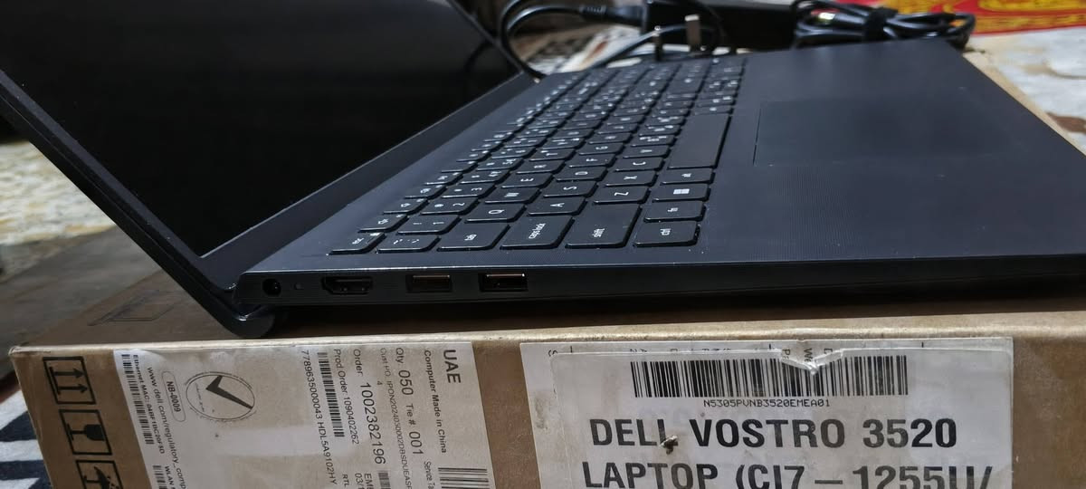 لابتوب dell vostro 3520
1tb ssd , core i7 gen12u , 16gb ddr4 , 120hz 
استخدام شهرين مكان بصرة قضاء المدينة الفتحيه السعر 420 وبي مجال تواصل واتساب ***********
