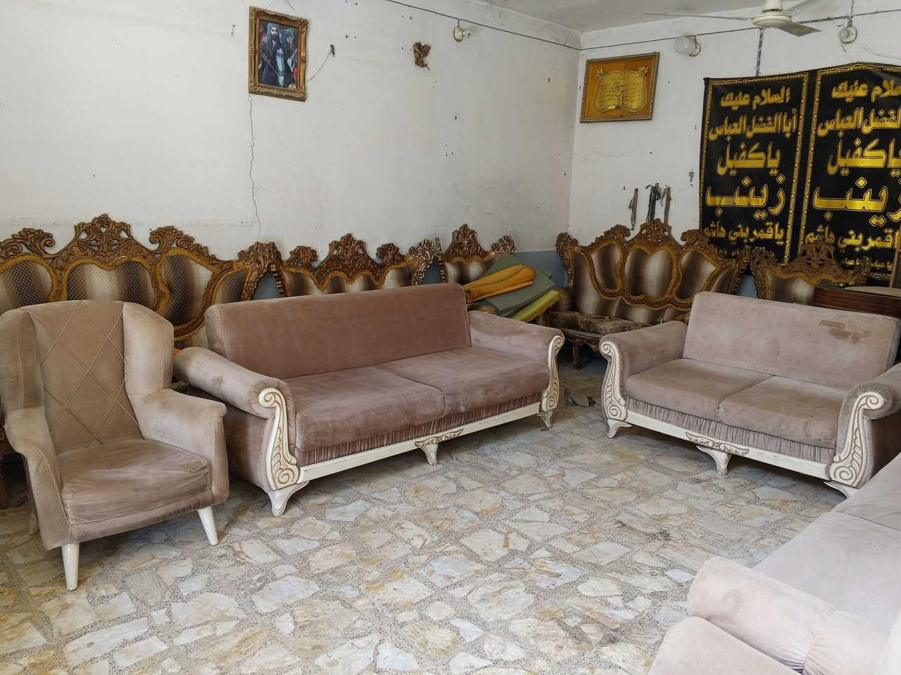 السلام عليكم احبتي الكرام
تخم سرير  مستعمل قليل نضيف(10)
 نفرات للبيع السعر (200) وبي مجال للشراي 
الاستفسار 📞((***********))
واتساب 📞 ((***********))
📌#النجف_الاشرف_حي_ميسان
📍يوجد توصيل داخل النجف 📦🚛
