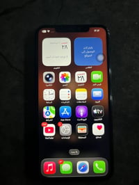 ايفون ١١ برو ماكس • نضيف • بدلت شاشة