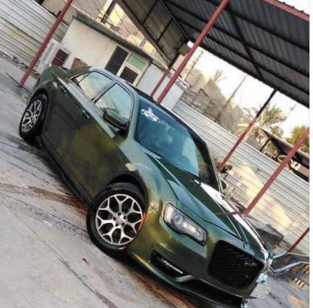 السلام عليكم 
كرايسلر C300 فور ويل محرك 3600 موديل 2013 للبيع 
وارد أمريكي حادثها چاملغ وبنيد 
السيارة مصبوغة زيتوني تغيير لون ماعدا القماره والدواخل 
محرك وگير وميكانيك وكهرباء كله مكفول
تبريدها ثلج مابي اي نقص معروف 
مقاعد كهرباء والأمامية هيتر
ترايك مفتوح من البصره لزاخو 
ماشية ١٥٤ الف
رايدها ب ١٥٥ وبيها مجال بسيط 
تحويل ثاني يوم 
مكاني بغداد 
 
***********
متواجد واتساب
