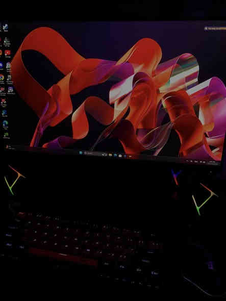 للبيع تجميعة + شاشة + كيبورد وماوس
المواصفات:
الكيس وحدة ناار🔥🔥🔥
المعالج: Intel Core i5 جيل 12
المذربورد: MSI H610
الرامات: 32GB
كرت الشاشة: RTX 4060
التخزين: 512GB SSD
الشاشة: AOC
نظام التشغيل: Windows 11
الكيبورد: Redragon
الماوس: موجود

للتواصل: [ *********** ]
