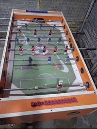 فيشه للبيع كلشي مابيها جديده وياها لاعبين هديه كامله والله سعر 120وبيه...