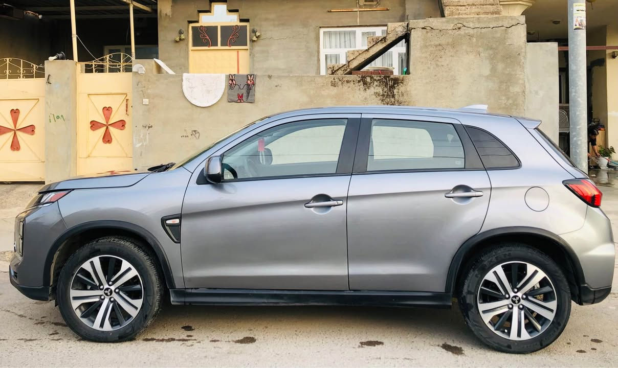 ئاوتلاندەر سپۆرت ٢٠٢٣  -- 158 $
یابانی ئەصڵ مواسەفات ئەمریکی دەبڵ ئەکسل AWD 
١٩ هەزار رۆشتووە
تازە بەناوکراوە سەنەوی تا ٢٠٣٠ نوێیە بەناو خۆمە.
بەناوکردن و غرامەو گێڕو مەکینە بەشەرت 

بۆیاغ : کەمتر لەنیوەی بۆنیتی  لەگەڵ نیوەی دەرگای سایەق، پشتەوەی کەپسەو شانصی هیچی پێوە نیە ناوی نەگرتووە.
  
سەرداشبول و ئێرباگ بە شەریکە دانراوەتەوە
 مواسەفات دەبڵ ئەکسل و قوفڵ ئەکسل 
خەتی جادەو ڕادارو کامێرەو سوکان ڤۆلیۆم و شاشە لەمس، سیستەم نۆرماڵ و ئیکۆ 
سەیارەکە هی ماڵەوەیە جاهیزە هیچ مەسرەفی ناوێت.
رەقەم شاصی 
JA4ARUAU5PU008501
ناونیشان ڕانیە ***********
***********
WhatsApp رانية, السليمانية
