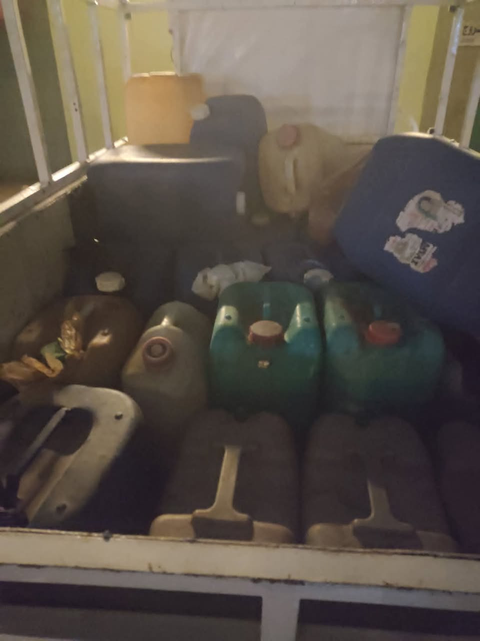 السلام عليكم اخوان الي عندو حصص كاز اني استلمو %صتو ايسر من بوزر نجيب وشرط 100 اي نقص ما بي ولا ماي بيه  ايمن تحياتي
رقمي كورك ***********
 رقم اسيا ‏‪0774 922 7398
