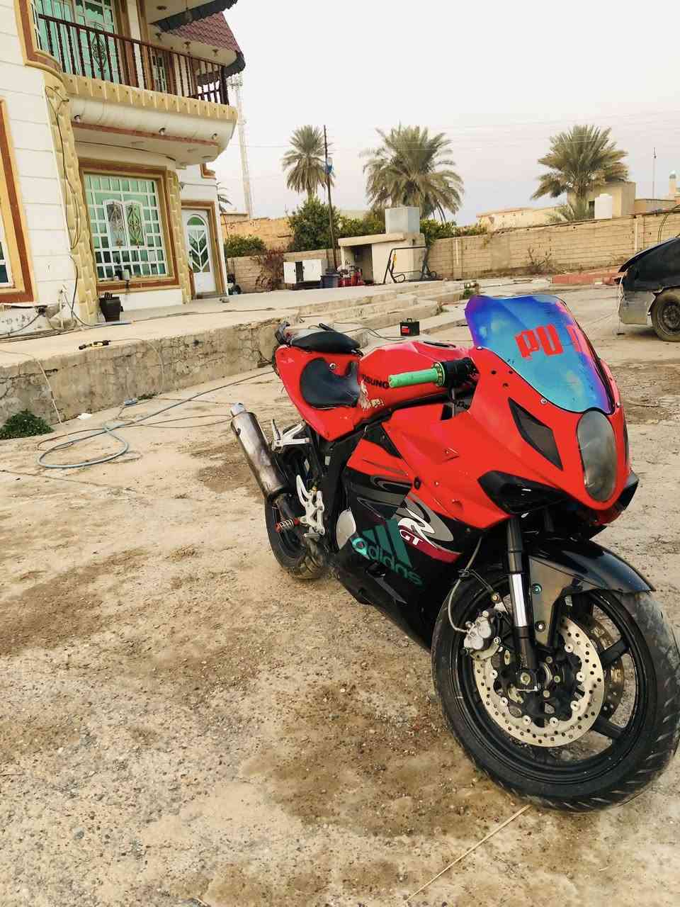 السلام عليكم
للبيع او مراوس حسب القناعه بطح هايسونك GT250cc الدراجه تشتغل نكره بس تك البستم الوره ميشتغل بي نار ونوزل كله واصل بس الخلل ماعرفه انطي شرط عقل مبي شي مكينه شرط دراجه نضافت كفراته 75‎%‎100 الدراجه حلوه حيل الدراجه بدون اوراق اتصل علئ الرقم *********** المكان صلاح الدين مكيشيفه وتحياتي
