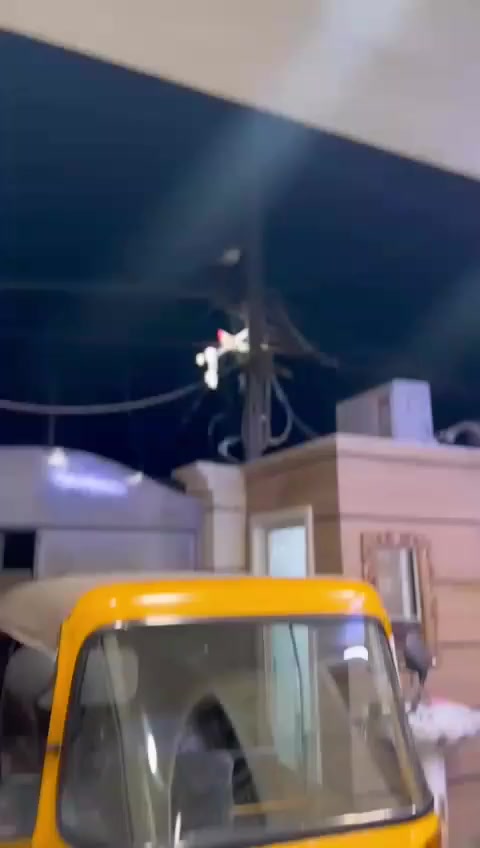 سلام عليكم تيك توك للبيع رقم سنويه موديل 20 شهر 12 رقم الهاتف ***********
