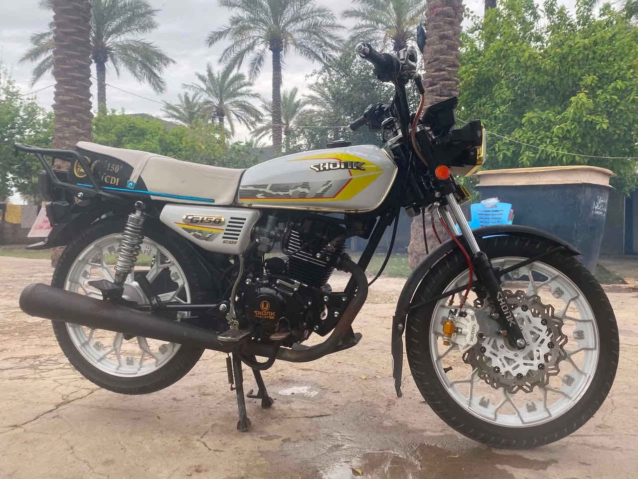 السلام عليكم سيفان خمسه كير موديل 2025 جديدة اوراق سكنر تشغيل عن بعد دراجة نضيفة خير من الله تواصل 
سعر 800 وبيها مجال 
***********
