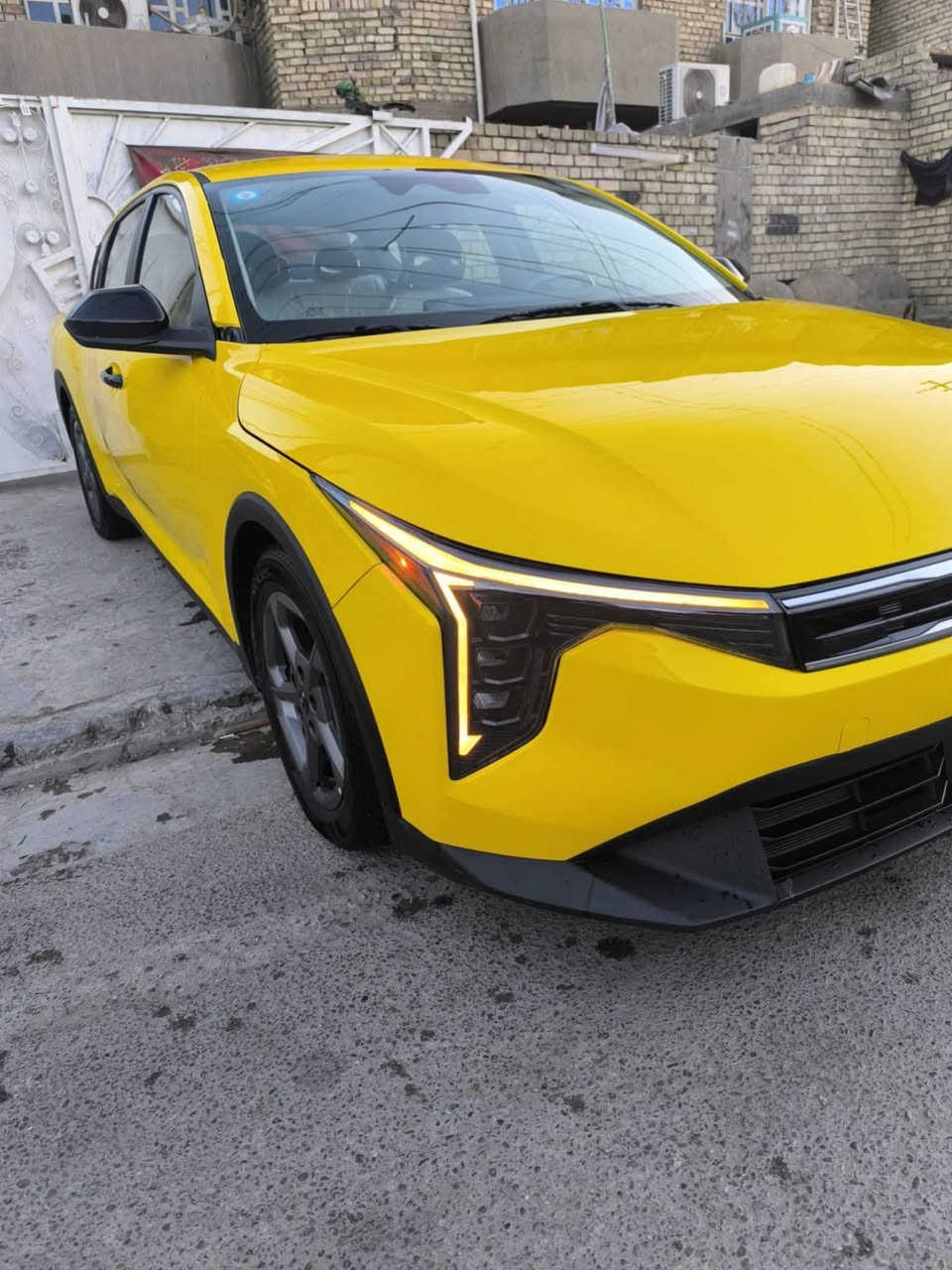 الفورتي الشكل الجديد كلياً موديل

KAi K4  25 ( وارد امريكي ) . 

ماشية 12 الف  فقط . 

لون اصفر ليموني رقم خصوصي 😉

بغداد انكليزي بسمي  

كاملة مابيهة اي نقص دوشمة 

حادث بسيط بدون تبديل بدون فتح السيارة ليبل واحد

مواصفات ( محرك 2000 دوش سمارت ذكي . بصمة تشغيل وابواب وصندوك ، تشغيل عن بعد ، شاشة ايباد كبيرة ، كاميرا خلفية ، ويل كب ، سايد بريك دكمة ، لد نهاري شمسي ، لايت 3 عدسات زنون بلادي ، بك لايت لد ، رادارات 360 ومانع توقف ، نقاط عمياء ، كروس سرعة ، مانع انزلاق ، تحديد مسار ، اوتو هولد ، نظامين قيادة ، وباقي مواصفات LX . المعروفة ) . حجر بشرط بلادي 
سعر 175 قفل هاي كل تفاصيل موجودة بالمنشور الشراي يتصل ويدلل 
رقم تليفون ***********
