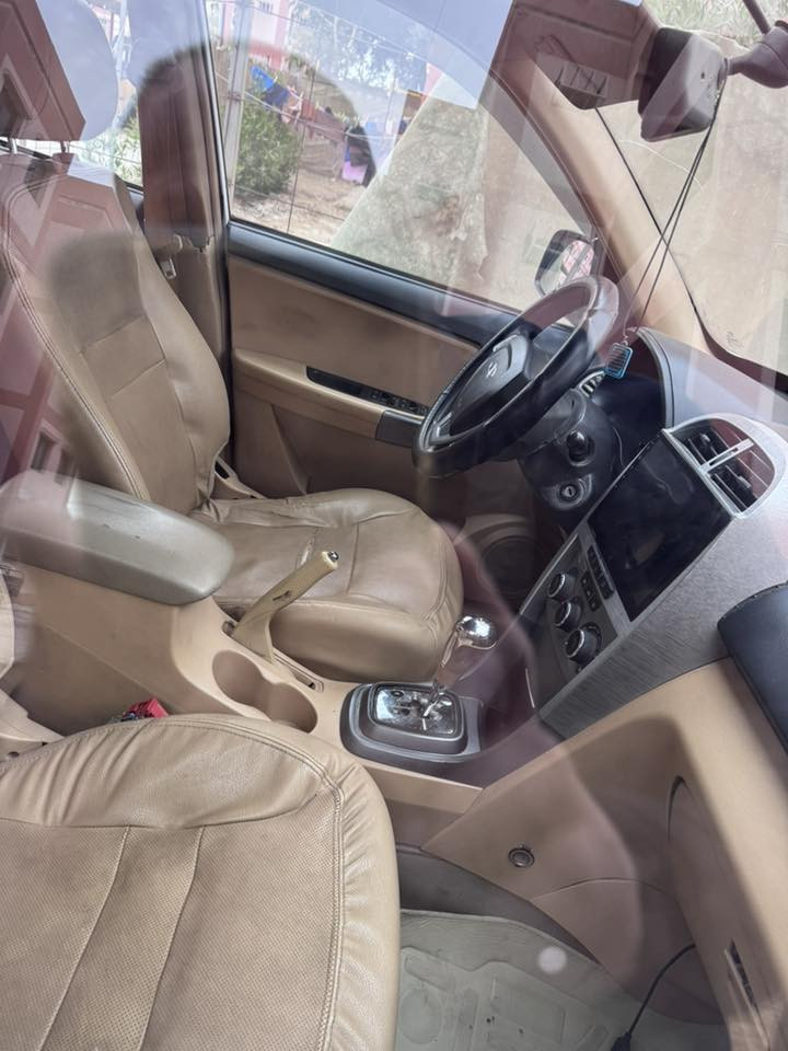 السلام عليكم تيكو 2013 بحالة حيده مكينة كير تبريد بلادي بدون خياسات للبيع او المراوس بموديل احدث 4 برو او 7 برو
الرقم واسط سنويه وهزه جديده باسمي 
السعر 58
للاستفسار الاتصال ***********
