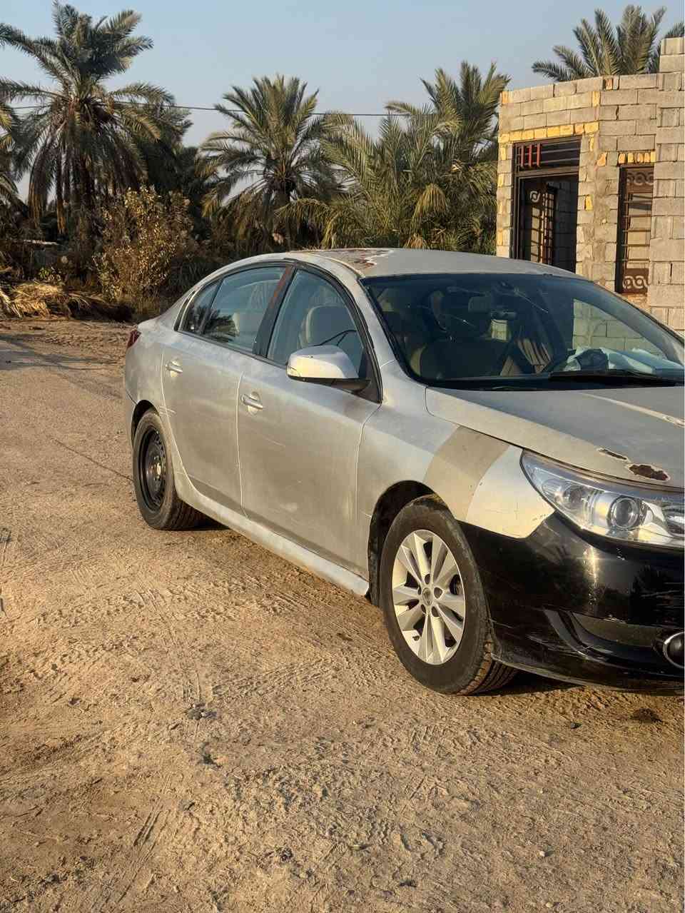 رينو سافران ٢٠١٣ رقم مثنى  سنويه بشهر الثالث تنتهي يرادلها  صبغ مكينه سته سلندر المكينه بيها صوت رواجز للبيع أو مراوس أبيكم السعر ٥٠ مكانها البصره قضاء المدينه هاتف *********** المدينة, البصرة
