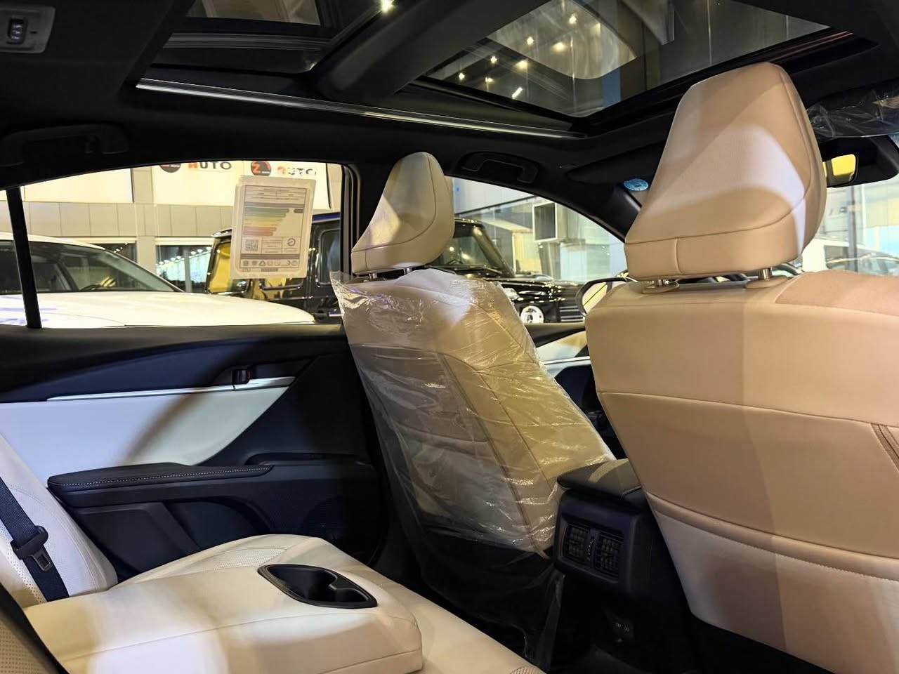 ⁨ ⁨ ⁨ ⁨ ⁨ كوردى / عربي
درووستکراوی :Toyota
مۆدێل:Camry GLI
ساڵ :2025
بزوێنەر :V4 Haybred
بگۆری بزوێنه‌ر : AUTOMATIC
سوتەمەنی : بنزين
دۆخ :وكاله جيهان
ماوەی رۆشتوو :3000Km
ـــــــــــــــــــــــــــــــــــــــــــــ
النوع :Toyota
الموديل : Camry GLI
سنة الصنع : 2025
المحرك :V4 Haybred
ناقل الحركة : AUTOMATIC
نوع الوقود : بنزين
الحالة :وکالە جيهان
عدد الأميال :3000Km
‌‌‏ Zauto
‌‌‌‌‌‎📱 للاستفسار يسعدنا تواصلكم معنا على الأرقام التالية
‌‌‌‌‌‎📱بۆ زانیاریی زیاتر خۆشحال دەبین بە پەیوەندیتان بە ژمارەکانی
***********
***********⁩⁩⁩⁩ أربيل, العراق
