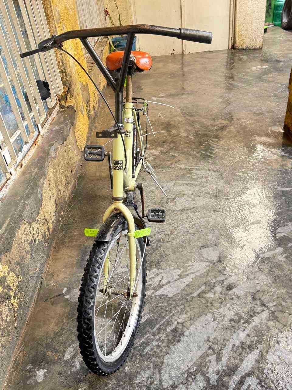 السلام وعليكم بايسكل اخو ابو الطبكه نظيف السعر 65 وبي مجال للستفسار*********** لكان بغداد الشماعيه يم الدائره الكهرباء شارع سعدي
