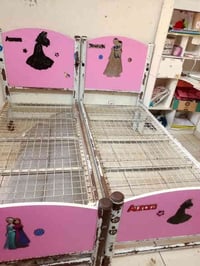 جرابي اطفال البيع نضيفات استفسار اتصل 07703439699