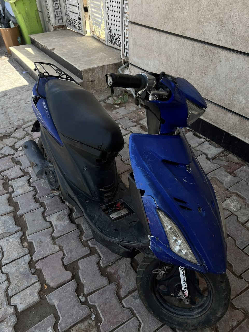 فرصة للبيع 🔥
دراجة صينية بحالة جيدة جدًا
مكينة ممتازة وسحبها حلو
استخدام خفيف ونظيفة
تنفع للشغل اليومية
السعر لقطة
للتفاصيل راسلني خاص


**إذا كنت صاحب هذا الإعلان وتريد حذفه لأي سبب، رجاءا أرسل رسالة إلى الدعم الفني**