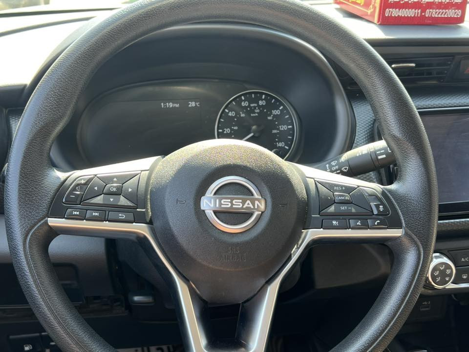 السلام عليكم
نيسان كيكس موديل ٢٠٢٣ وارد امريكي حادث 
دعامية امامية  السيارة نظيفة كلش ما بيها اي نقص شرط الفحص وصورة السونار موجودة ماشية ٢٢ الف ميل  مواصفاتها بصمة تشغيل بصمات ابواب وصندوق تشغيل عن بعد تحديد مسار رادار خلفي  رقمها بصرة والسيارة موجودة بالبصرة سعرها ١٦٠ وبيها مجال 
للاستفسار التواصل على الرقم 
0781 124 3332
