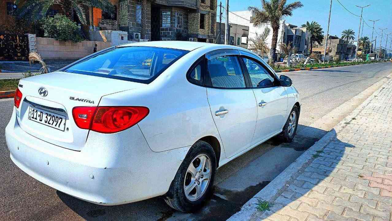 اللهم صل على محمد وال محمد
النترا 2011 مقدس للبيع
خليجي الشركة العامة🌐
محرك1600 الأقتصادي المرغوب
دكشن عالي عليهه ادامة كاملة
نوزلات عبىوه فيت بمب جديد تخم بلكات 
بيهه 3 قطع صبغ  بدون دواخل
كير مكينه كفاله 
تبريد تدفئه شغال 
باسمي السياره تحويل ثاني يوم 

رقم انگليزي🇬🇧 حرفD بغداد
السيارة بأسمي التحويل ثاني يوم
المكان:  بغداد الكاظمية📌
السعر:  105
الاتصال ***********
