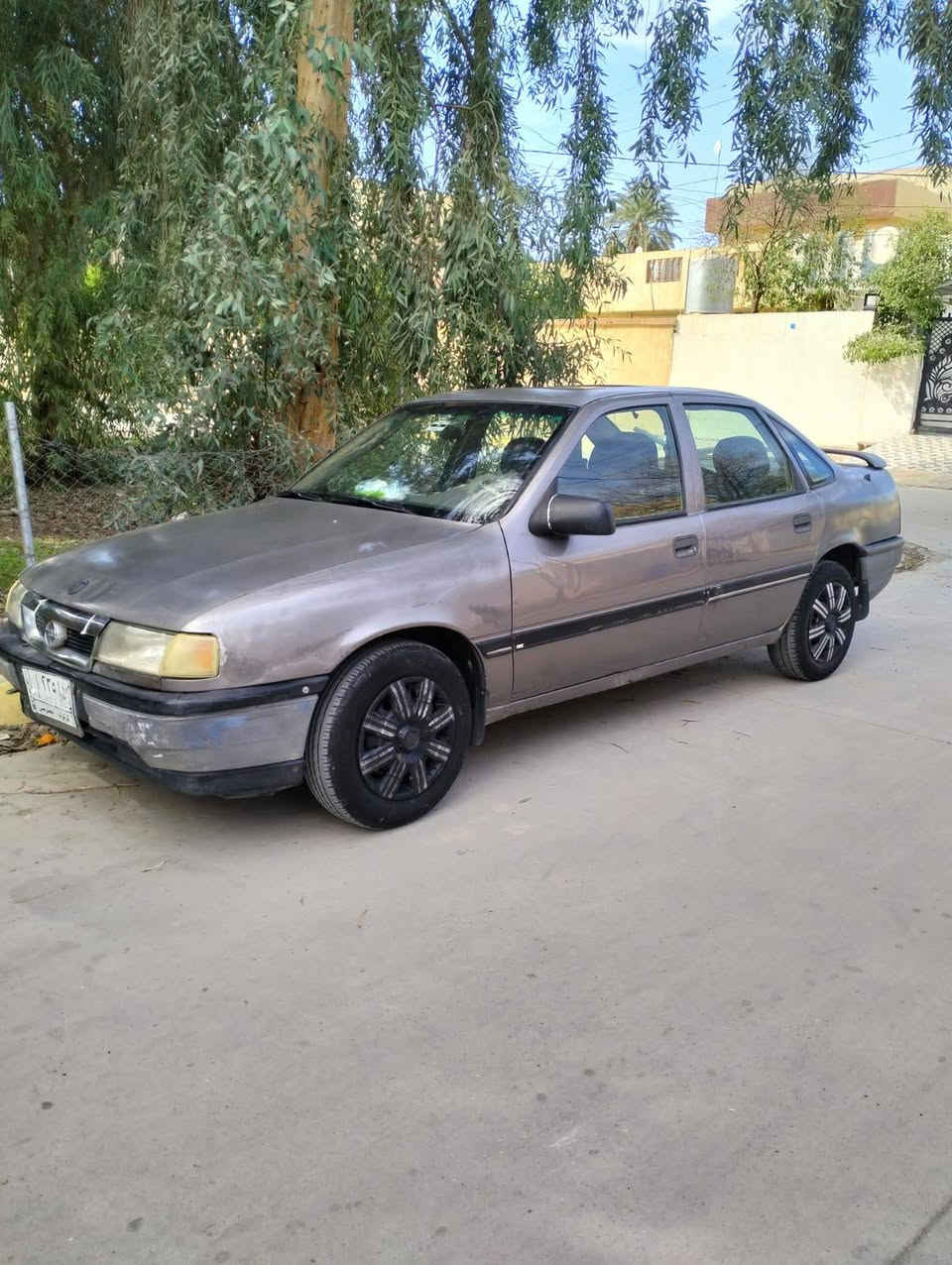 مكلف بالنشر 
اوبل فكترا محرك 18 موديل 90 سنوية 2023 رقم كركوك، بيها كوبون بانزين، 💳
سعر 31 ورقة وبيها مجال... 
للعلم تتوفر لها اوليات وملف بمرور كركوك... 
الاتصال ع الرقم *********** 📲
