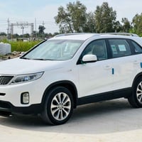 سورنتو ٢٠١٤ • ٧ راكب • ٦ سلندر