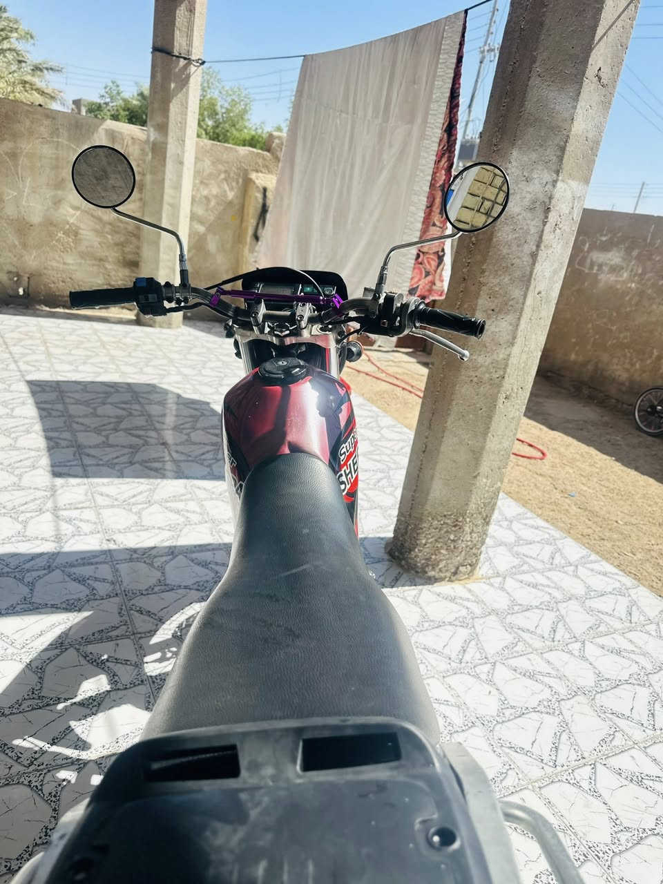 السلام عليكم دراجه اللبيع كاوسكي مكينه ٢٥٠مكفوله كفاله عامه السعر ١٤ورقه قفل ***********
