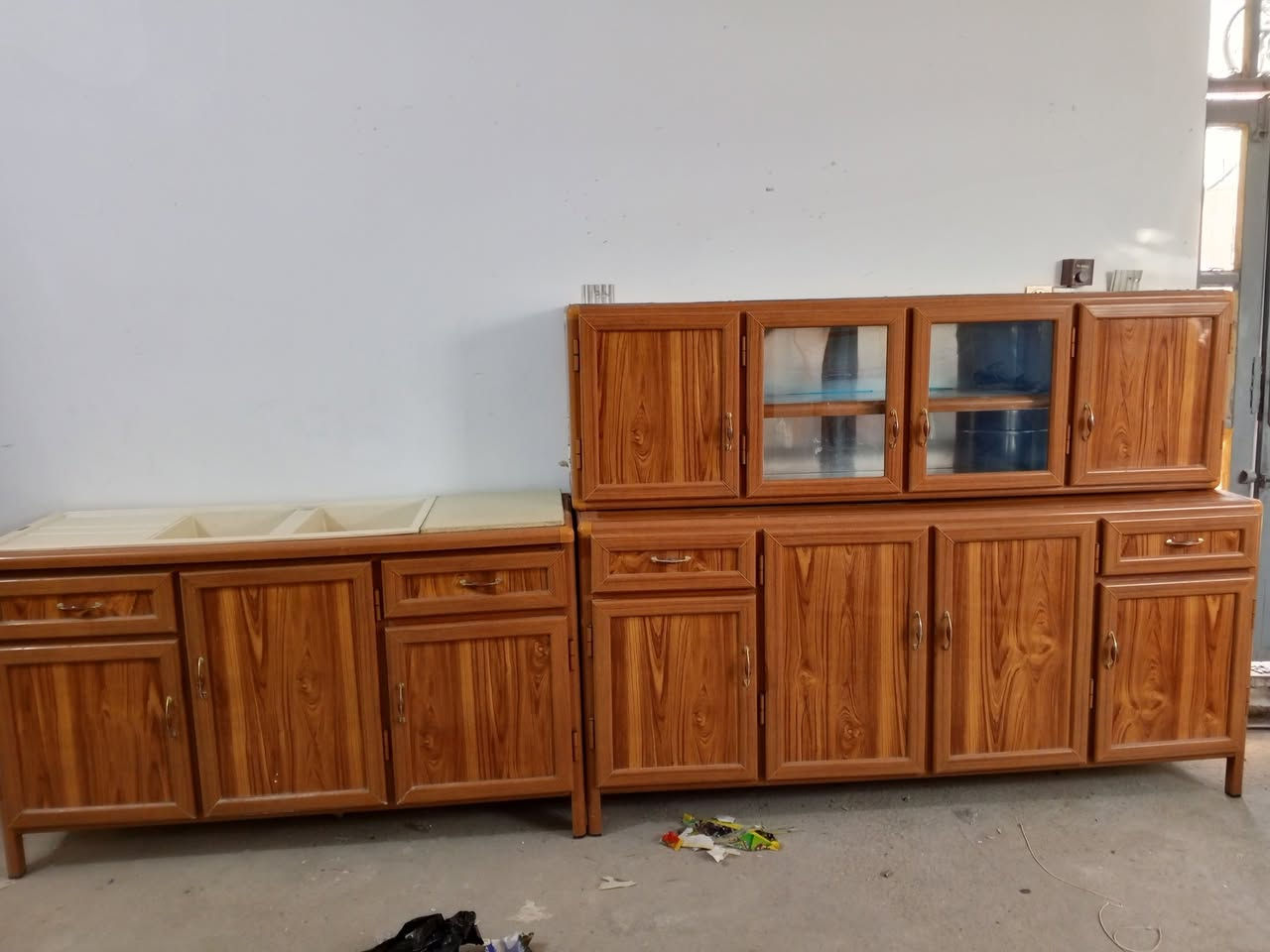 من رخصة الادمن المحترم للبيع كاونترات تزكام ونضيفات حيل اخو الجديد مابي ولا غلطه اي استفسار مراسلة الصفحه او اتصال ***********وبي واتساب
