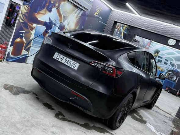 سلام عليكم

الي يدور شي مميز و نضيف (للبيع اوً مراوس)

تيسلا مودل ، 2023 Y  (بفورمنس) سياره اعلى فئه بل y

سياره نضيف كلش و متصرف عليها ربع

حادثها  موضحً بل صور شخط بل بابين +بارد بل جاملغ خلفي(بدون صبغ)

سياره عليها ppf ضمان ١٥ سنه اسود طافي قبل ١٠ ايام سويته

عليها شاشه متحركه
فلاش ١٢٨ كيكه
لدات بوب مال بليد
جايبلها لحيهًً + دوسات بس بعدهن ممشدودات ويا سياره انطيهم

محدثه اخر تحديث سياره

‎ 
‎ بفورمنس دبل موطور 
Model Y

_

🔷 Y  السيارة : تسلا مودل 
اون لاين ‎    
لون اسود
‎🔷سنة الصنع : 2023
‎🔹 سقف بانوراما زجاج
‎🔹 شاشة كبيرة حجم 15 بوصة
‎🔹 كاميرات 360
‎🔹 حساسات امامية وخلفية
ماشيه ٣٢ كيلو🔹
‎🔹 كراسي جلد اسود
‎🔹 كراسي كهرباء
‎🔹 كراسي تدفئة
‎🔹 رادار امامي
‎🔹 رادار خلفي
‎🔹 رادار جانبي
‎🔹 مانع تصادم
‎🔹 حساسات جانبيه
‎🔹 مثبت سرعة
‎🔹 تحكم بالسياره عن طريق الشاشة
‎🔹 نظام قيادة آلية Auto Pilot
‎🔹 عداد ديجيتال
‎🔹 تشغيل تلقائي
‎🔹 نظام قيادة ذاتية Full Self drive
‎🔹 نظام (RCTA) للتنبيه عند الرجوع للخلف
‎🔹 نظام (RSA) لكشف لافتات السرعه للطريق
‎🔹 نظام (PSC) الرادار الذكي لمنع الاصطدام 
‎🔹 نظام (LTA) لتحديد المسار على الطريق
‎🔹 تشغيل عن بعد
‎🔹 الدخول الذكي
‎🔹 نظام ترفيهي كامل متكامل يحتوي على ( YouTube / WhatsApp / Tik Tok / Netflix)

‎‏• Wifi
‎‏• MAPS
‎‏• Bluetooth
‎‏• AUX
‎‏• USB
‎🔹 أوامر صوتية voice commands
‎🔹 اضوية امامية LED
‎🔹 اضوية خلفية LED
‎🔹 كشافات ضباب LED
‎🔹 إنارة امامية زنون بالكامل
‎🔹 صندوق خلفي كهرباء
‎🔹 نظام محاكة ذاتي للسياره من الخارج
السعر  خاص و اسف علىً الاطاله 

عنوان صالحيه
***********
