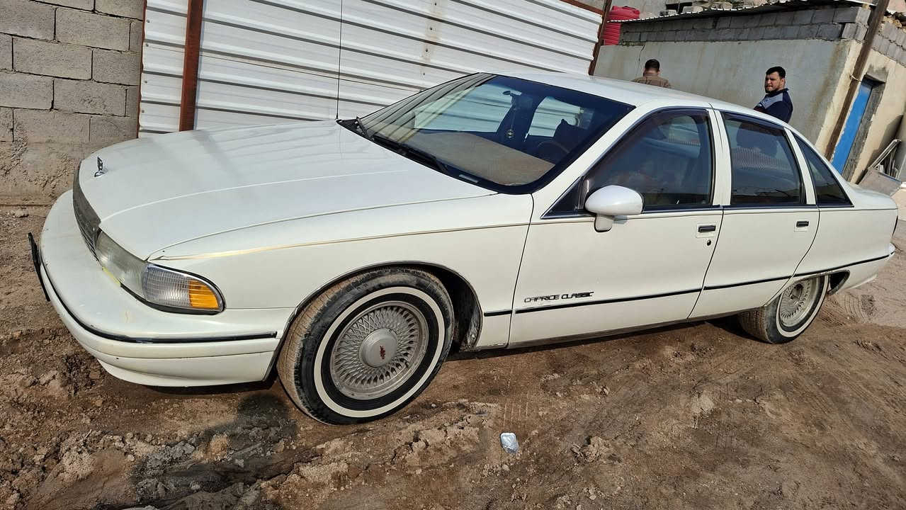 السلام عليكم دولفين موديل 91 سياره جاهزه تبريد حداديه تخم تاير كهربائيات جاهزه من كل شيء سياره بلاديه سياره مال جناي وباسمي السعر 40 وبيها مجال مكان بصره رقم الهاتف  ***********
