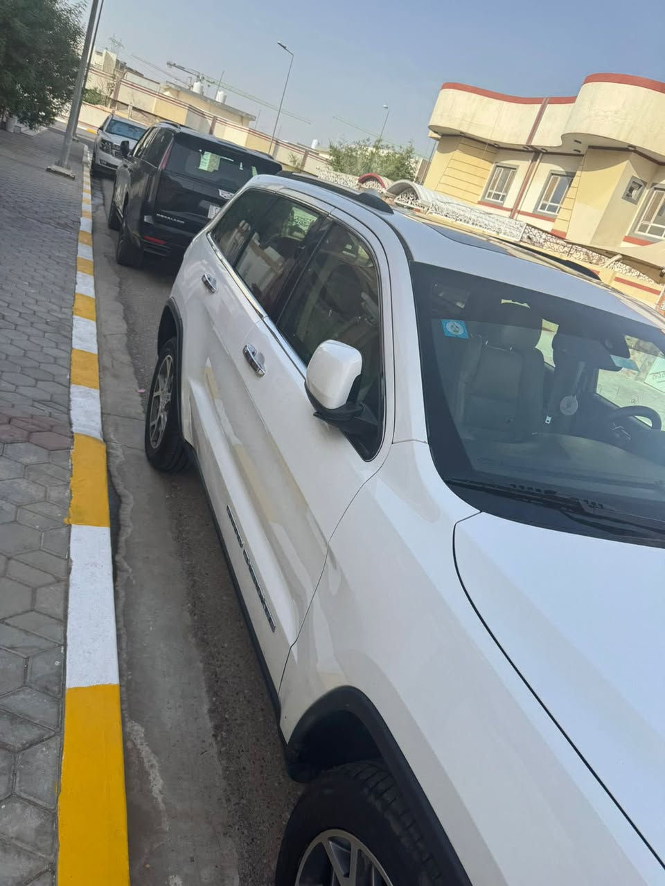 جيب 2019 لمتد خليجي نضيفه ترايها ناعم ماشيه 130 الف فقط نضيفها تفحصها بايدك بيها قطعتين جاملغ وبنيد مبدلات بلادي واصلي كلهن حادثها هنا بلعراق صار مواصفات كامله 1/1  الموقع البصره وبيها مجال شراي تواصل وي الرقم *********** وتساب
