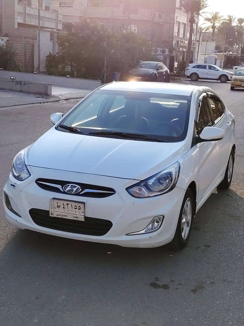 السلام عليكم
للبيع اكسنت 2015 خليجي
رقم بغداد مشروع وطني باسمي
مكينه 1600 قطرتين
حساسات خلفيه
تحكم ستيرن
كير محرك مكفول
ماشيه 98
السياره كفاله عامه من الصبغ بس بيها بارد
المكان حي العامل
الشاري يتصل ***********
