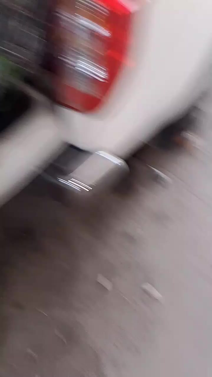 يوجد لدينا أعمدة الكهرباء كافة القياسات وكل انواع السيم البي ارسي وانواع البوريات  الحديد البلاستك والفايبر     للاستفسار ***********.    ***********
