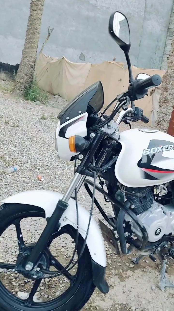 السلام عليكم 📢 
للبيع دراجة نظيفة جداً، شرط بعده بحالة الوكالة ✨
ما بيها أي صرف أو عيب، استخدام خفيف ومهتم بيها كلش 👌
🔹 الموديل: (2023)
🔹 الحالة: وكالة 100%
🔹 السعر: (2900وبيه مجال درجه مرقمه )
📍 المكان: (ديالى بعقوبه)
📞 للاستفسار: (***********رقمي***********
