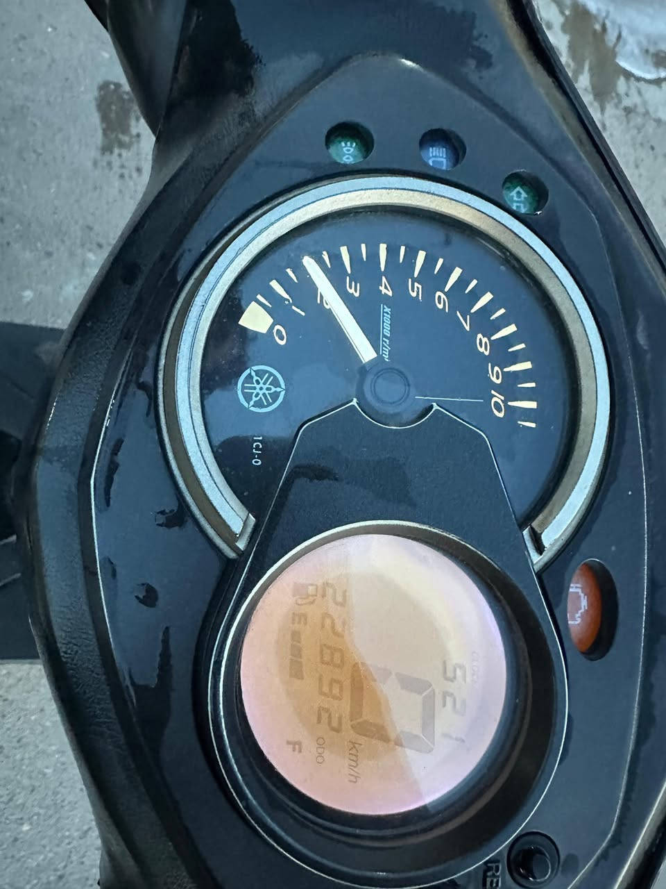 سلام عليكم سكنس فحل جيل ثاني دراجة نضيفه قبل 3 اشهر نازله ربه كفرات بلادي مكفوله كفاله عام شوفت عينك سعر 850وبيها مجال مكاني بغداد لغزلية 
رقم***********
