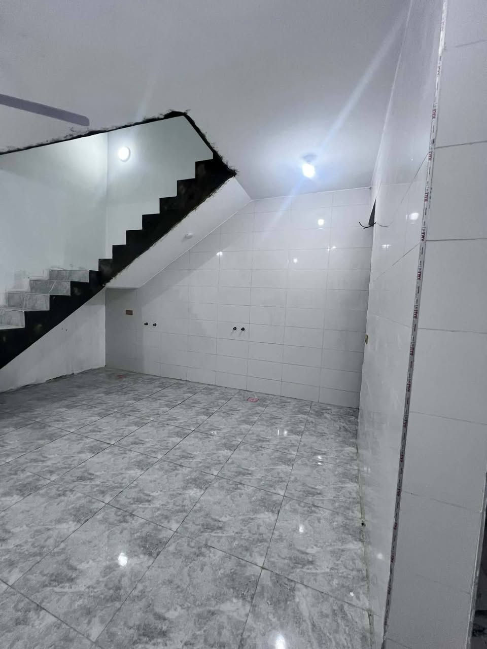 السلام عليكم ***********
🔴متاح بيت 🏠 للبيع المساحه 100م طابق واحد 

🔵بناء حديث شغل درجه اولى 

🟣 محتويات البيت🟤

🟡الطابق الأول استقبال مطبخ غرفه نوم صحيات منور⚪️

🟤الطابق الثاني بيتونه جبيره سطحين 

🌘📞***********

        ➰موقع دور الزراعة 

    

🔺 السعر ٤٨) البناء حديث سنه ٢٠٢٦ متكامل من ماء وكهرباء وكامل خدمات
