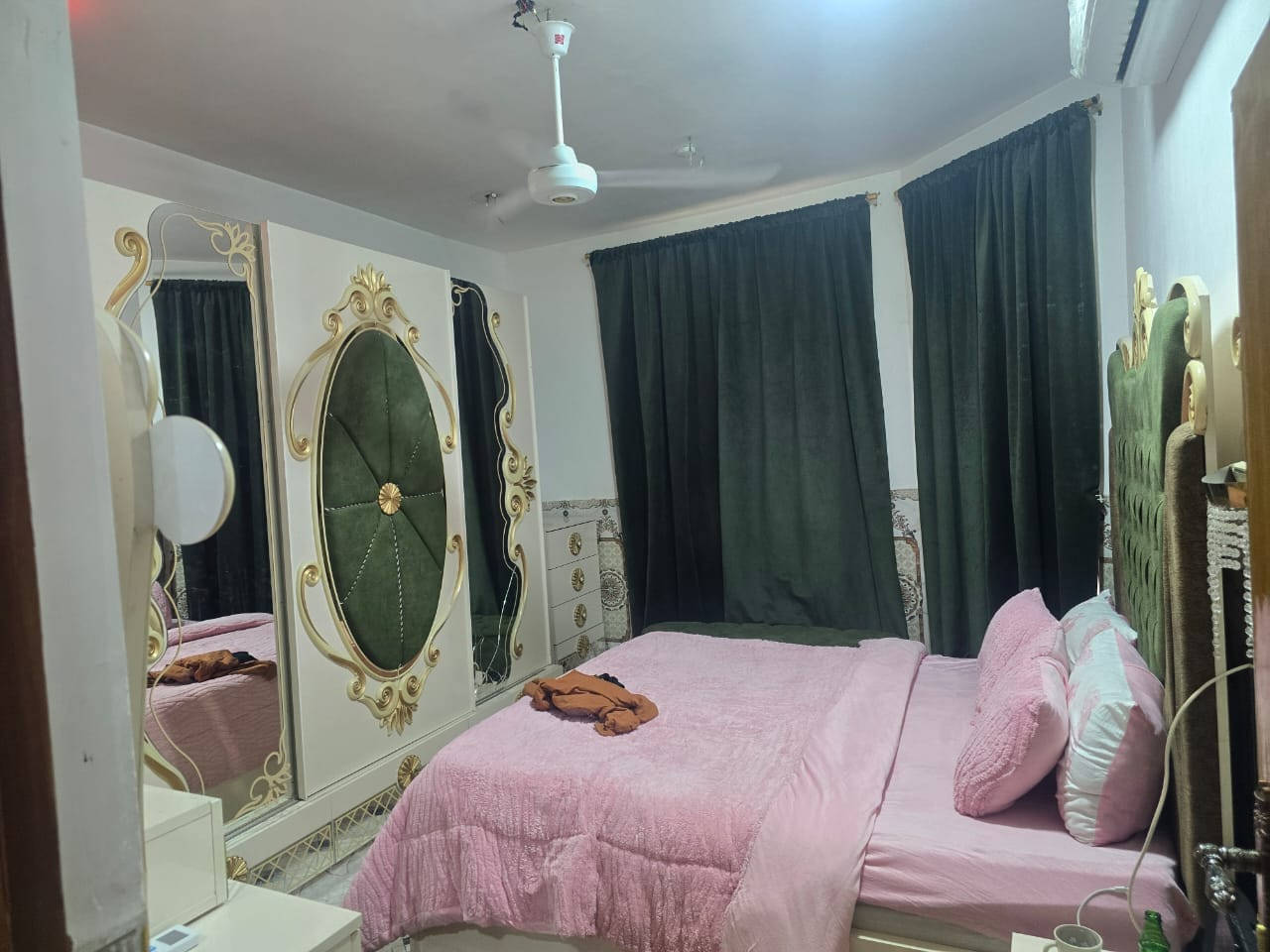 بيت رهن مساحه 85 طابقين بيت نظيف الحولي مقابل مستشفى الكفيل مده الرهن سنتين قابل  التجديد تصال***********
