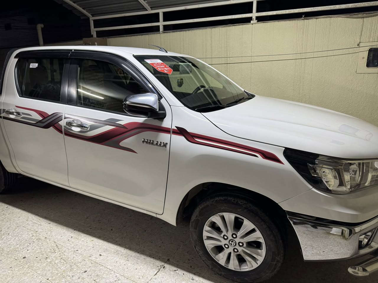 السلام عليكم 
بيك اب هايلوكس ٢٠٢١ 
فول مواصفات
كير توماتيك 
تشغيل بصمة 
باب بصمة 
تحكم ستيرن 
كشنات تدفئة تبريد 
السيارة  فول نظافة 
بيها ملاحظات بسيطة موضحة بالسونار 
شبر تعديل بالجاملغ و شبر صبغ بخ  بنفس الجاملغ 
السيارة ماشية ٧٨ الف 
رقم اربيل الجديد 
و تحويل مباشر 
للتواصل :
***********
***********
