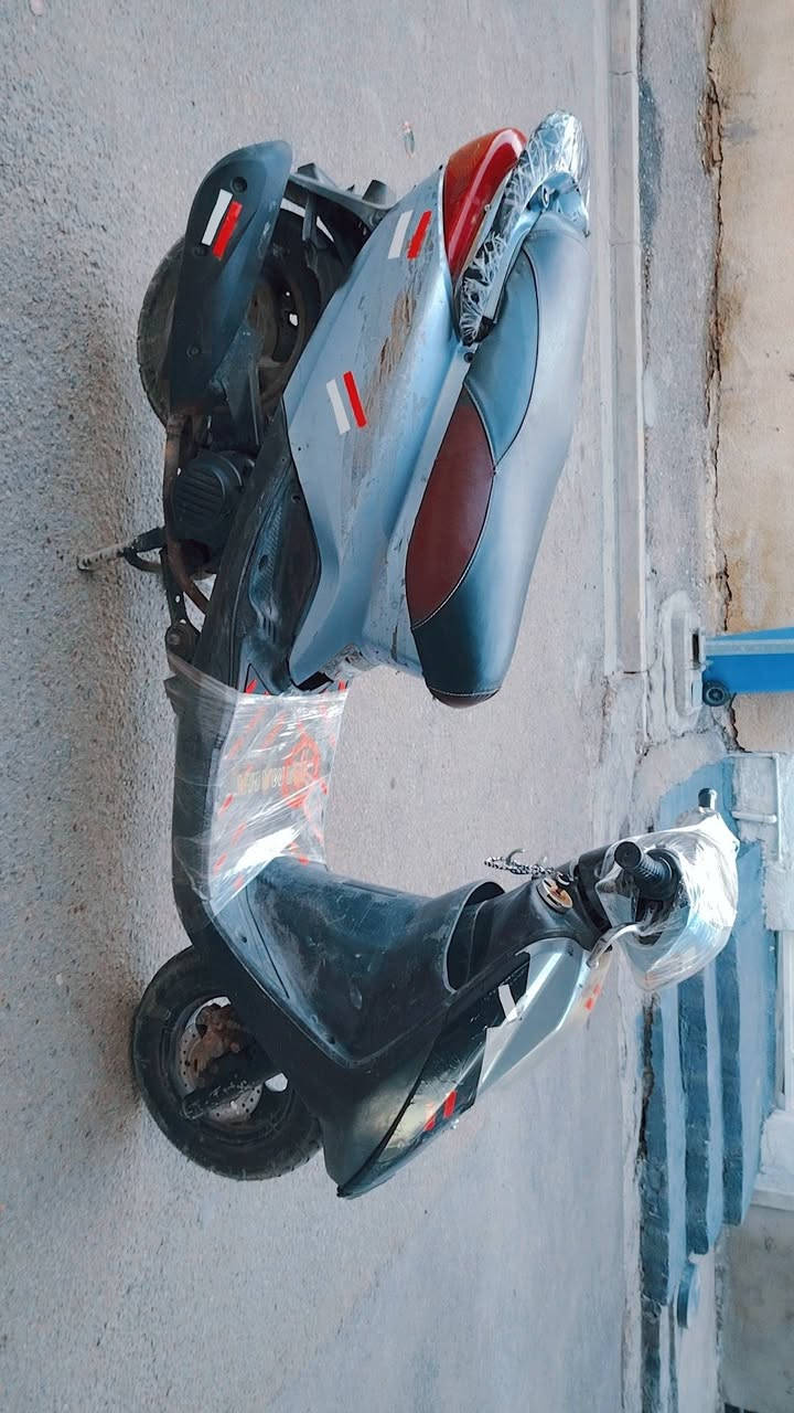 يالله سلام عليكم
دراجه بريز ١٤٠ سلف هندر كهربائيات كله شغاله ستاند صفح وستاتد تعليك محرك ناشف لاتبخير ولا تنقيص شلعه تخبل
مكينه تخبل ترايك وين متريد
كفرات اصليه مختم أوراق بيه
نكره سلف بكل وكت مكاني بغداد لبياع 
السعر 325 وبيه مجال
*********** خابر وتدلل
