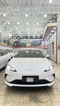 بي واي دي سيل فايف 2025 ماشيه الف مكفولة كفاله عامه  السعر 18.00 مليون...