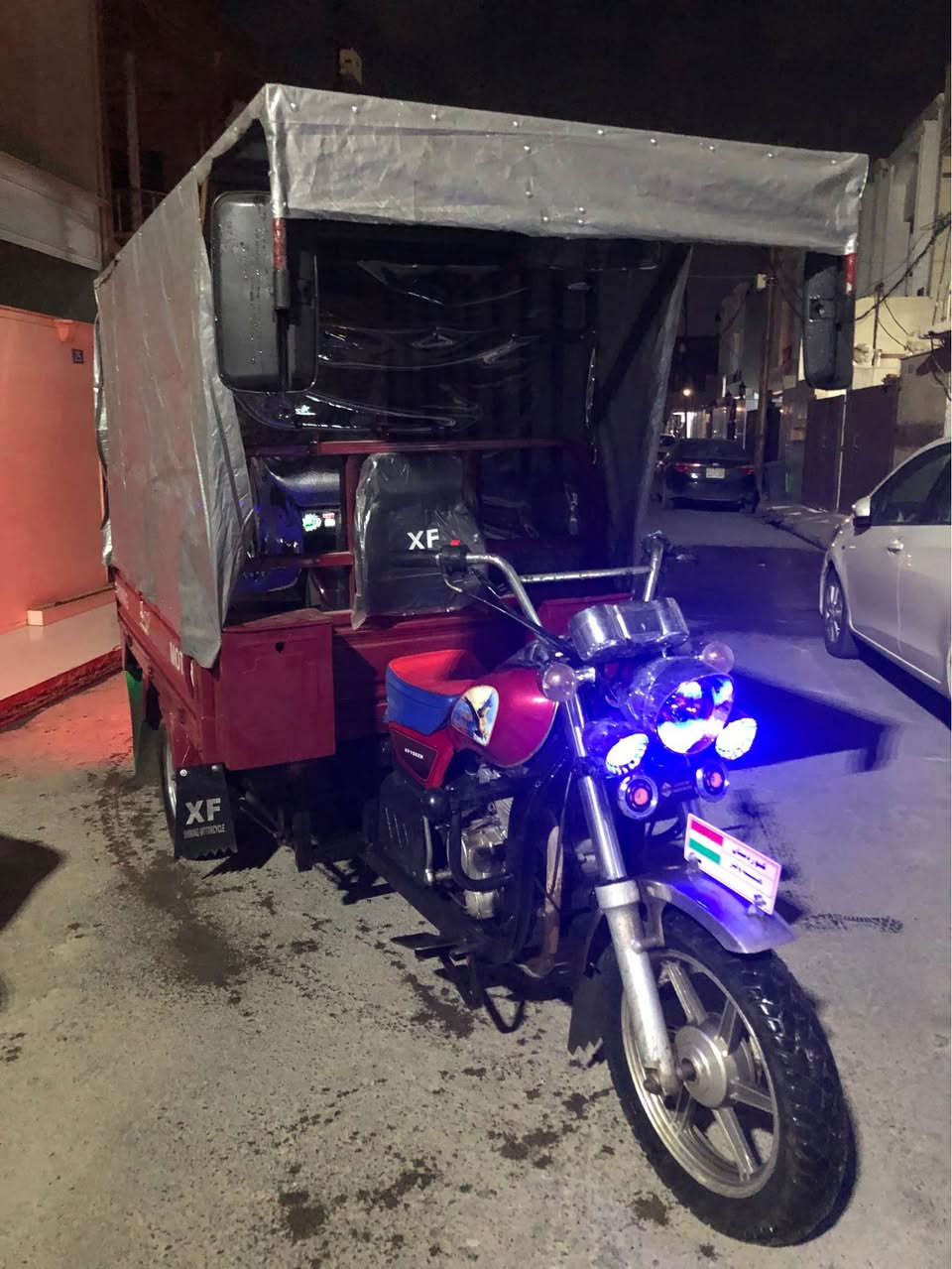 مانتۆر سێتایە ٢٠١٧
جانپاوەری ئەسلی
گێر و مەکینە بەشەرت
داروبەردی بە شەرت
سێ تایە چوپلێس نوێی لەسەرە
کارەبایاتی گشت گیانی بەشەرت
گیچ ئەلیکترۆنی
هەموو گیانی لەسەر دەقی شەریکەیە
لە هەولێرم ***********
نرخی ١١ وەرەقەومامەلەیەکی کەم أربيل, العراق
