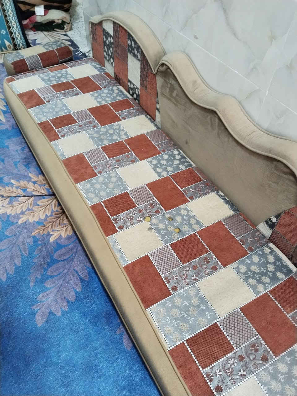 للبيع 200 قفل الزعفرانيه مابي غير ضرر بسيط اثر جويه اخذته ب500


**إذا كنت صاحب هذا الإعلان وتريد حذفه لأي سبب، رجاءا أرسل رسالة إلى الدعم الفني**