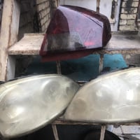 عندي زوج مازدات امامي اصليات (مو تجاري) وبك لايات خلفي نضيفات بس ناقصه...