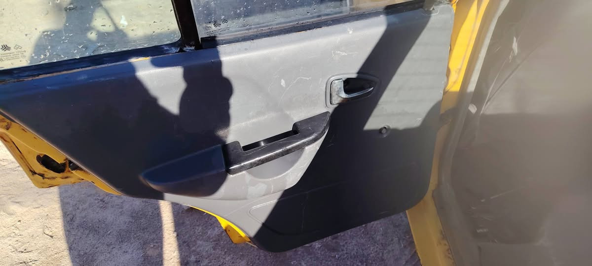 سايبا موديل ٢٠١٠ بأسمي مداور ثاني يوم سنويه ل٢٨ مصفره هيئه وغرامات مشروع وطني مداور بسماوه مكينه وكير نضاف كهربائيات شغاله بيبان تتفتح كلها برانكيتات توهن مسويهن السياره عوزها جامه اماميه تعبانه ومشط ستيرن باتري جديد وسلف جديد السعر ١٥ وبيها مجال مكاني سماوه حي الشهداء قرب مركز الشرقي ***********
