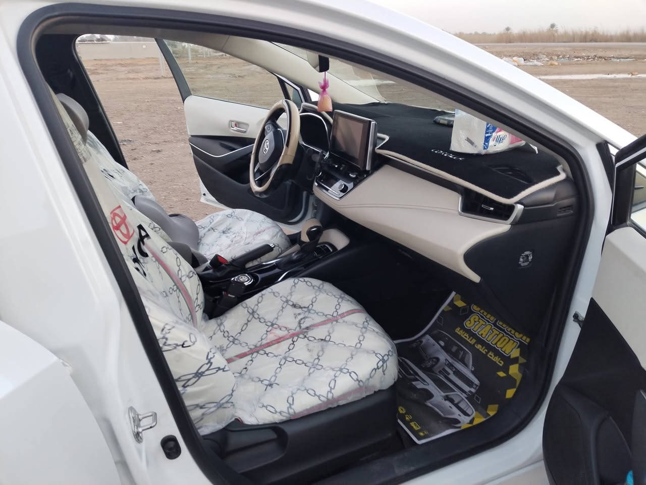 سلام عليكم
كورلا موديل ٢٠٢٤ بانزين فقط فول من غير فتحه
محرك 1800
ماشيه 50 الف
كفاله عامه شركة ساز 
عنوان بغداد الكراده
***********
