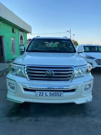 لاندكروز VXR • ٨ سلندر • فول مواصفات
