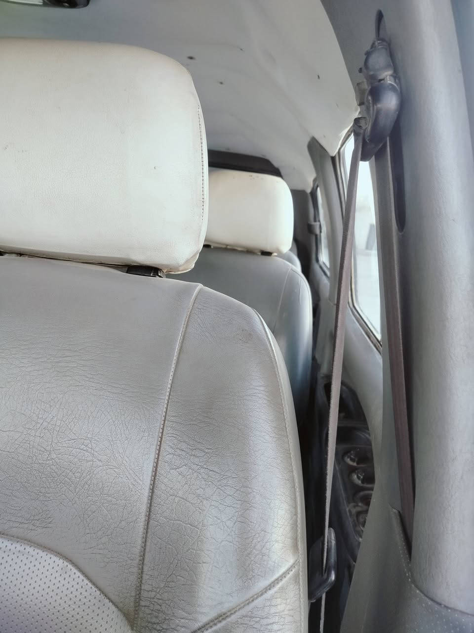 السلام عليكم
ستاركس موديل 2005 رقم نجف انكليزي بسمي سنويه لغاية 2031
محرك مفتوح لا تبخير ولا تنقيص 
كير عادي اكسل مكفولات 
حداديه خير من الله 
تايرات كلش نضيفات 
سنتر لوك شغال 
تدفئه شغاله
مكفوله كفاله عامه من الضربه والصبغ 
السعر 67
***********
مكان السياره بابل
