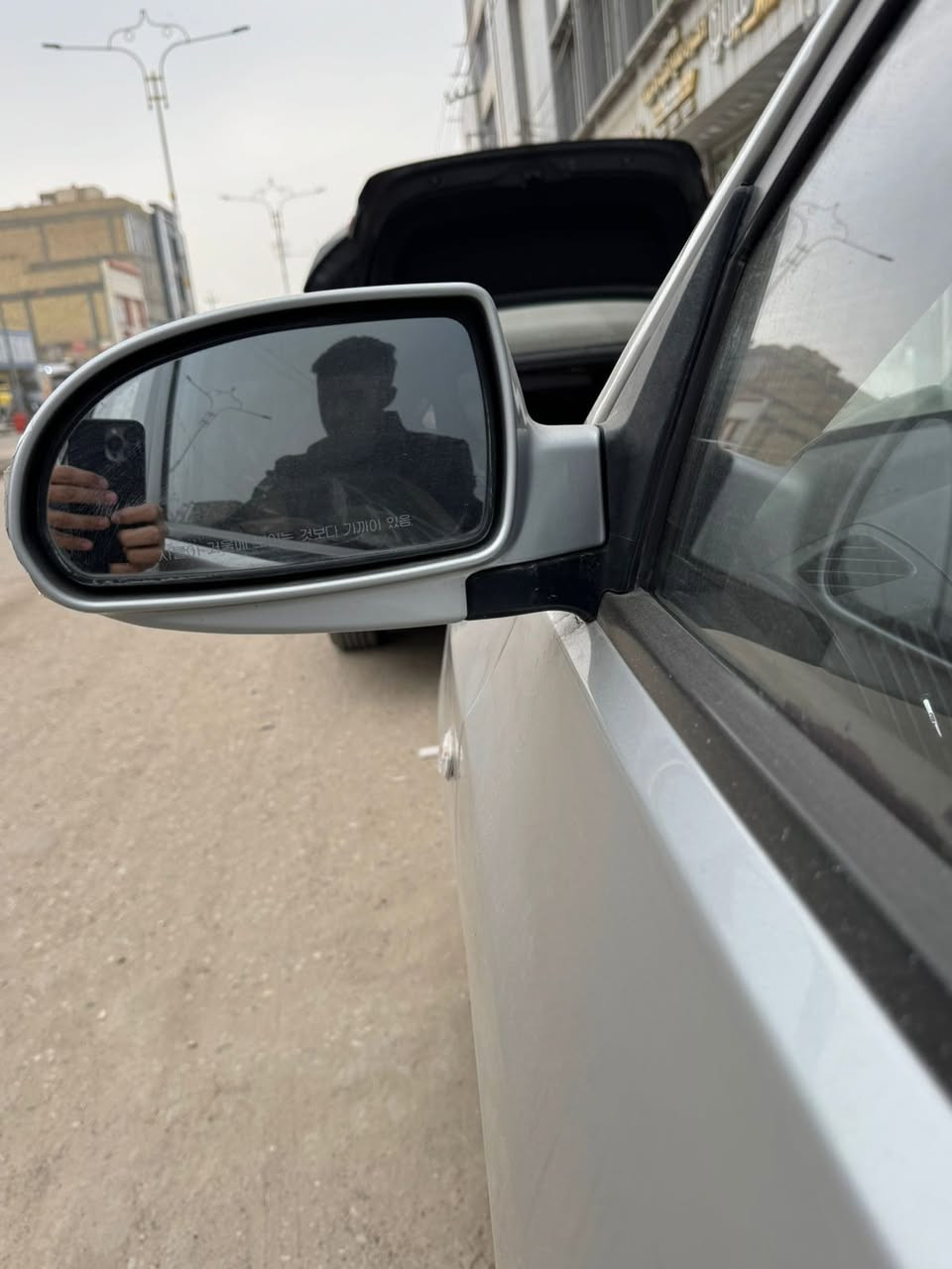 السلام عليكم النترا ادوات ادوات سياره جديده كلش متومه رقم بغدادطبق الاصل بيهاكصه وحده مكاني باالناصريه بيع اومراوس مركز***********
السعر42
