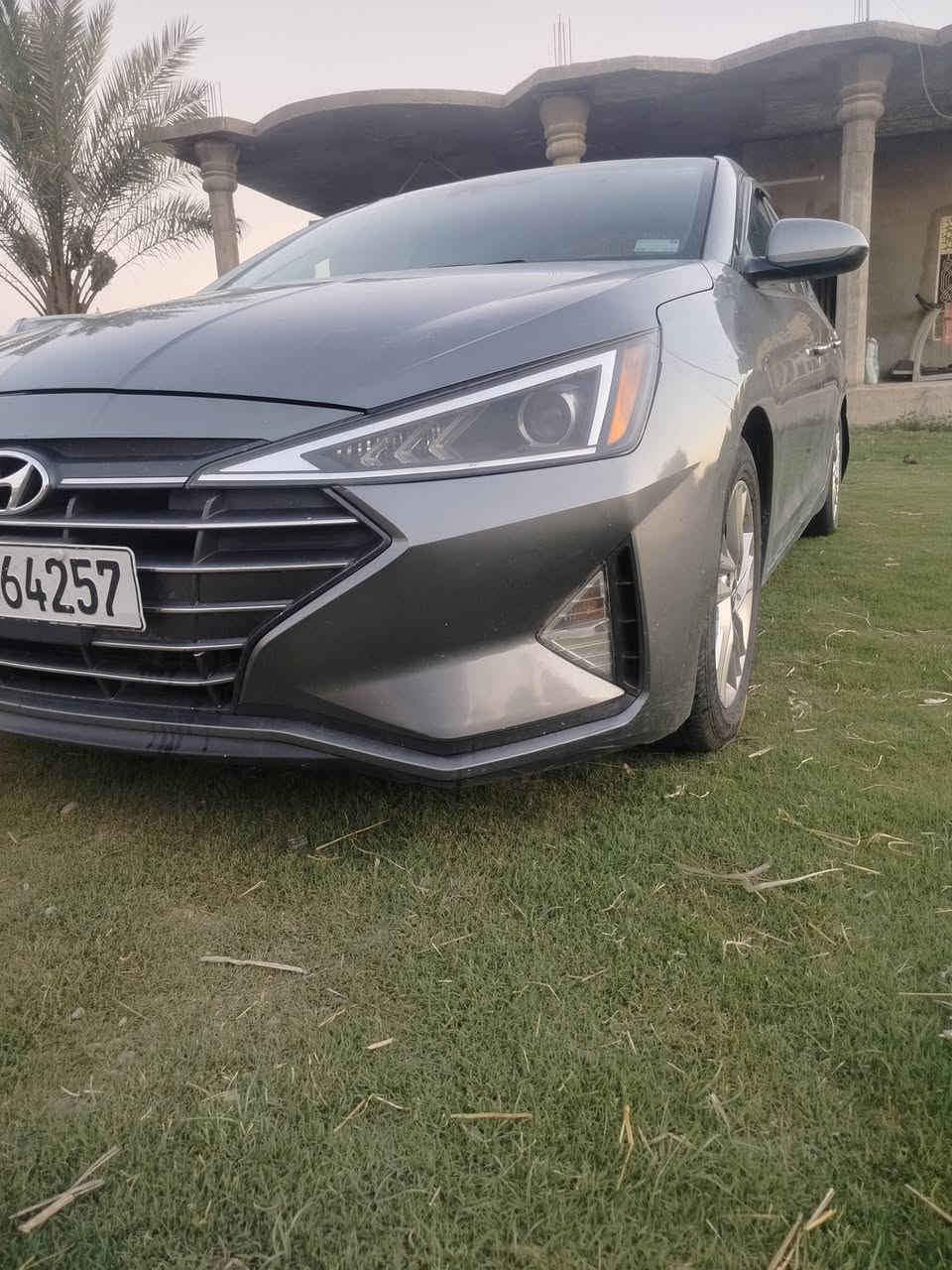 السلام عليكم  النترا موديل ٢٠١٩ وارد امريكي
ويل كروم تحديد مسار رادار خلفي  كير  ٦ نمر atm
محرك 2.0
ضررها فقط باب وچاملق الخلف السايق والباقي مكفول من كلشي السياره جدا نضيفه ماشيه 140 الف
 
سيارة بأسمي شخصيا هزه وتحويل جديد رقم اربيل
محرك كير شرط 
تخم تاير جديد 
رادار امامي خلفي
مانع انزلاق
أوامر صوتيه
مثبت سرعه 
سعر ١١٨ مجال بسيط 
مكان السيارة صلاح الدين الاسحاقي
***********
***********
