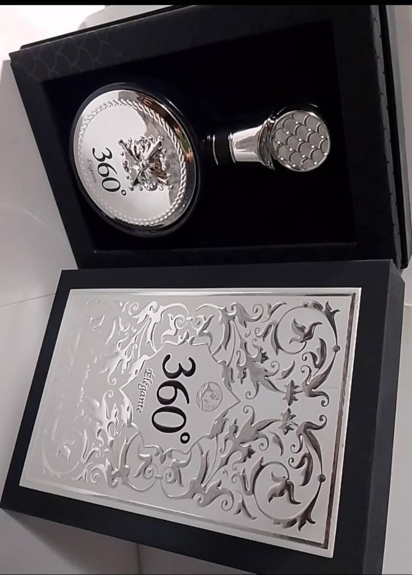 عطور كويتية ثباتية وفوحان عالية بيع درازن فقط
سعر الدرزن ١٠٥.٠٠٠  الف    للحجز او الاستفسار الاتصال على الرقم ***********
