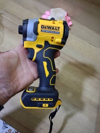 دريل ديوالت • أمباكت • ماستر كوبى